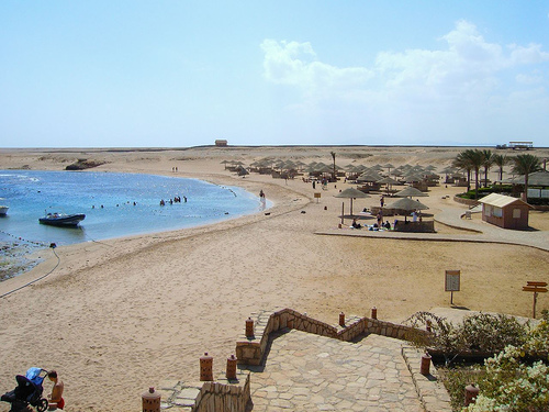 VIVERE AD URGHADA; Egitto VIVERE AD URGHADA; Egitto